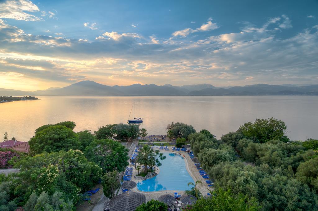 Florida Blue Bay Resort & Spa Псатопиргос Экстерьер фото